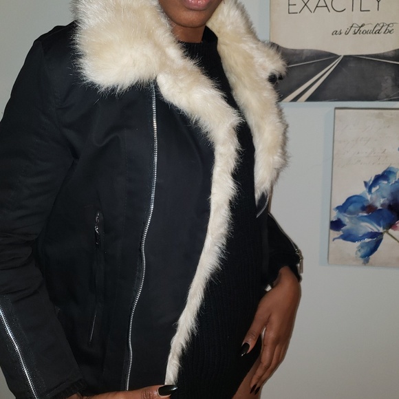 **SOLD** - Picture 2 of 4